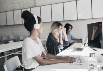 How to Optimise and Webinar to Earn Leads.